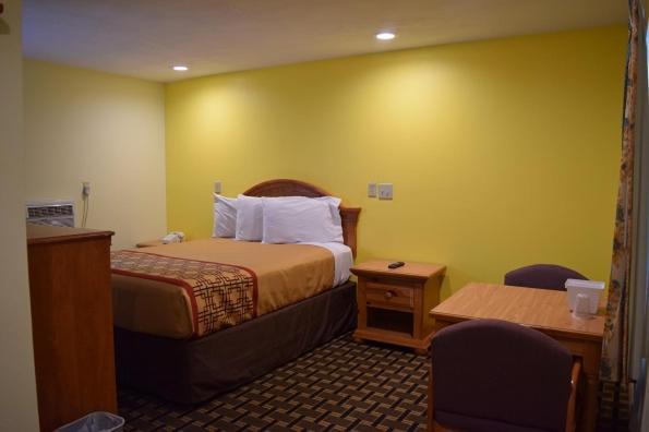 Snelling Motor Inn Mendota Εξωτερικό φωτογραφία